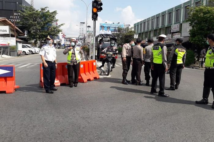 PPKM darurat berlaku di Jawa dan Bali