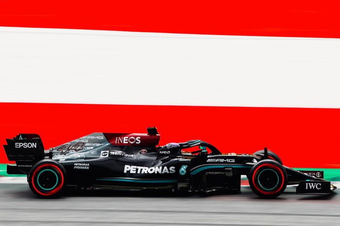 Lewis Hamilton memimpin sesi FP2 F1 Austria 2021