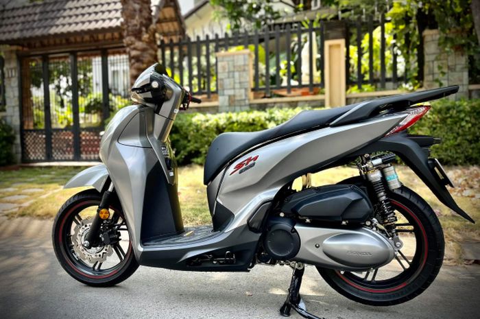Modifikasi Honda SH300i yang elegan