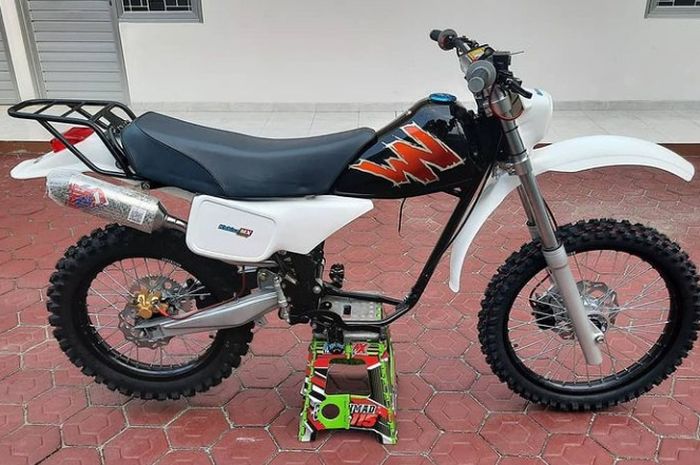 Rolling sasis model Suzuki TS 125 di Kabisamx Trailshop. 