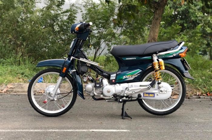 Modifikasi Honda Dream, kembaran Astrea Prima 