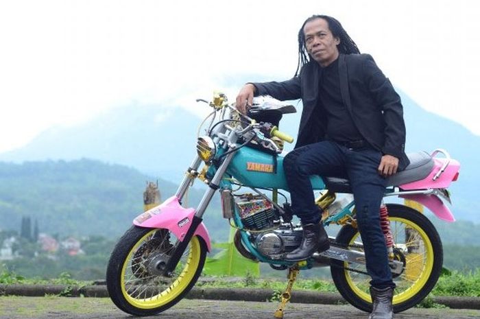 Sodiq Monata yang turut membawakan lagu Numpak RX-King.