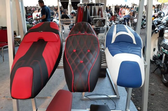 Jok motor modifikasi rawan rembes di musim hujan