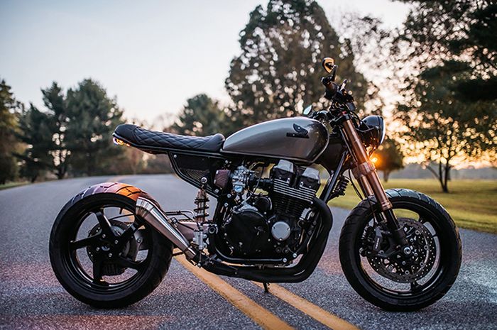 Honda CB750 Nighthawk kustom 