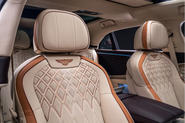 Kabin Bentley Flying Spur Hybrid Odyssean Edition dengan material ramah lingkungan