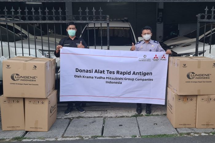 Grup otomotif Mitsubishi berikan donasi alat tes rapid antigen dan konsentrator oksigen 