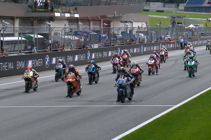 Strating grid saat gelaran Moto3 Styria 2020.