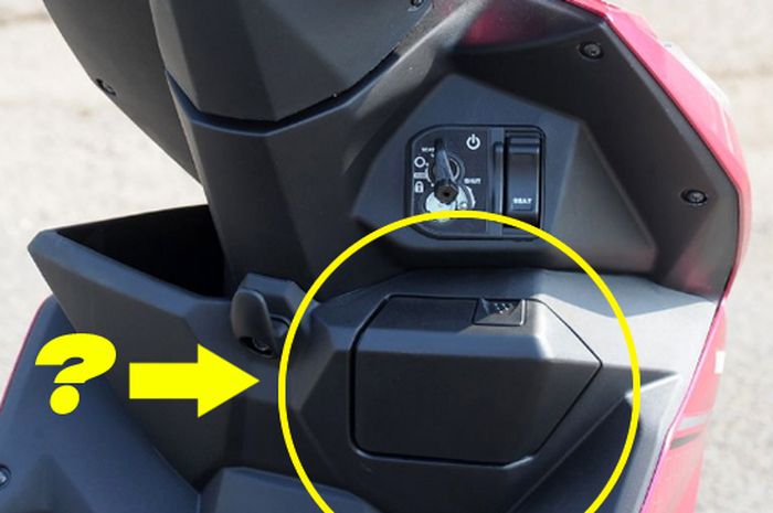 Sudah tahu fungsi laci kecil di All New Honda BeAT ini?