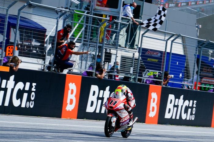 Sergio Garcia rider tim SANTANDER Consumer GASGAS yang akhirnya sukses taklukkan Sirkuit Red Bull Ring