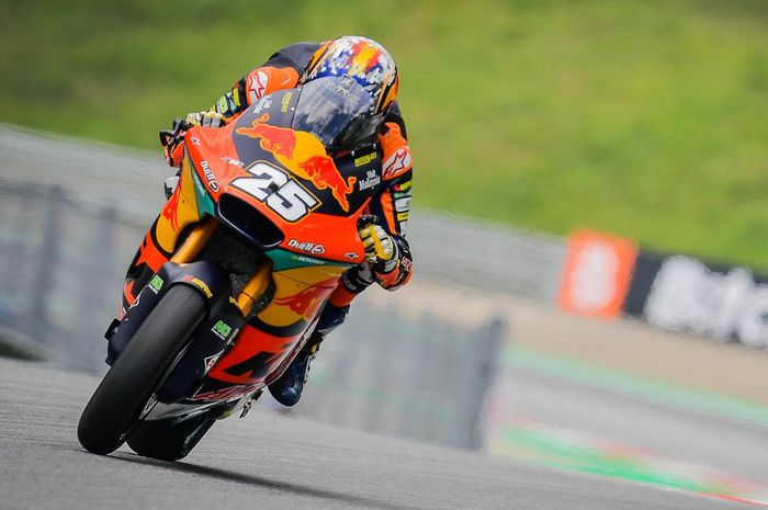 Raul Fernandez tampil sempurna untuk meraih kemenangan di Moto2 Austria 2021, pembalap Tim Indonesia finis di posisi 9.
