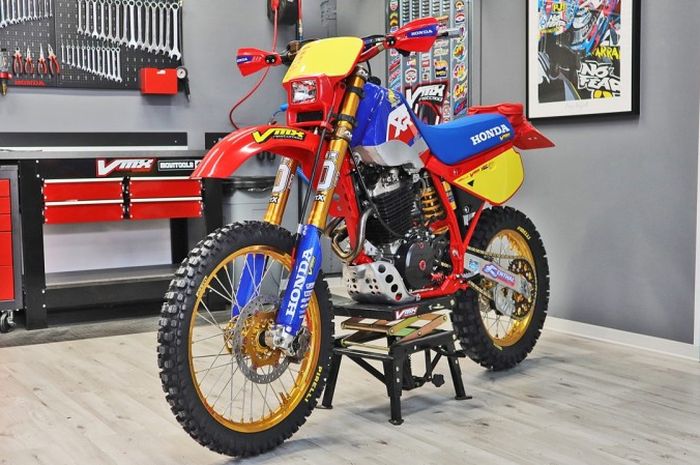 Restomod Honda XR600R 