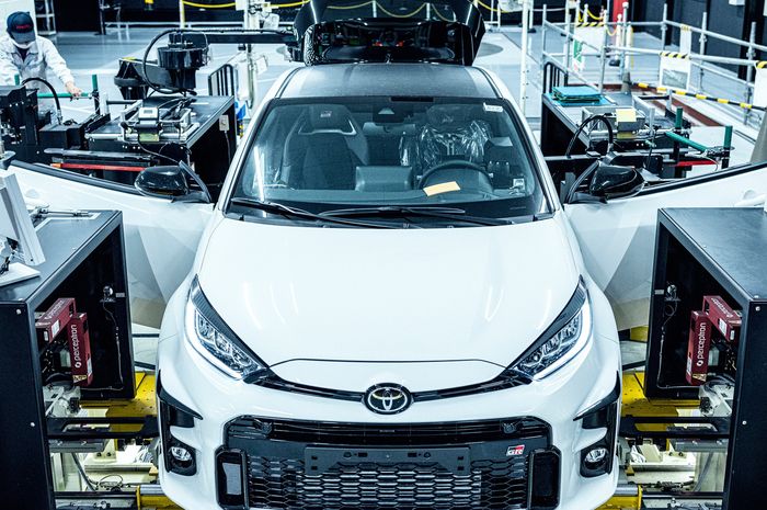 Pembuatan Toyota GR Yaris