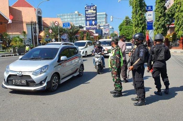 Ilustrasi penerapan ganjil-genap di Kota Cirebon, Jawa Barat.