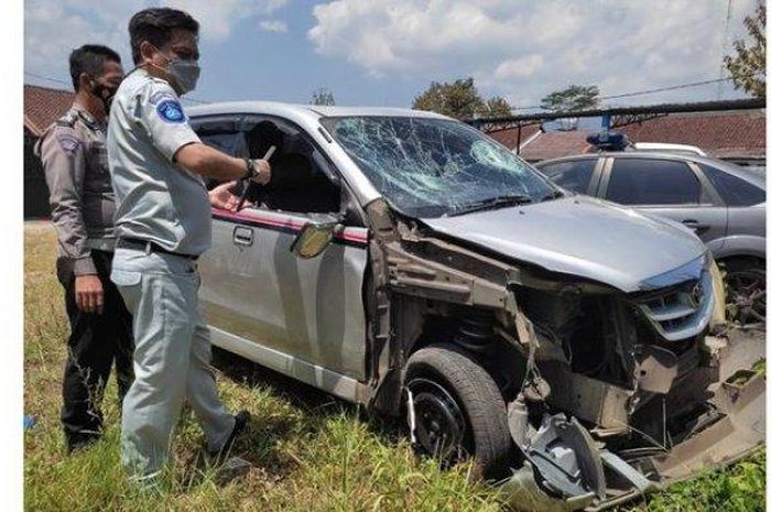 Toyota Avanza yang terlibat tabrak lari