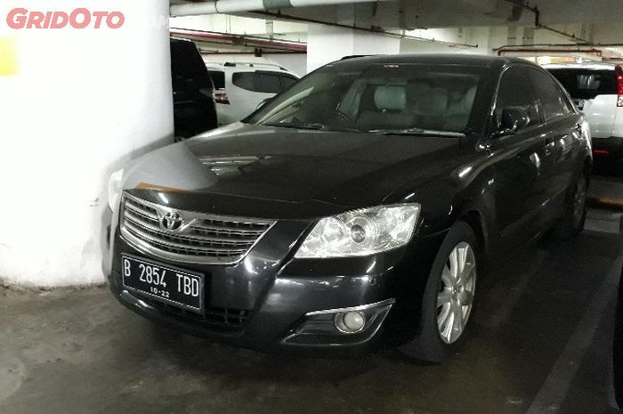 Toyota Camry XV40 bekas