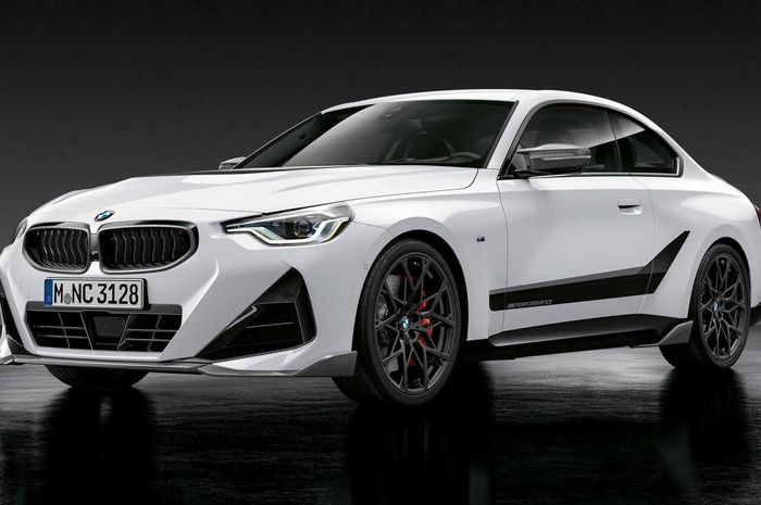 Modifikasi BMW Seri-2 Coupe baru dengan paket upgrade M Performance