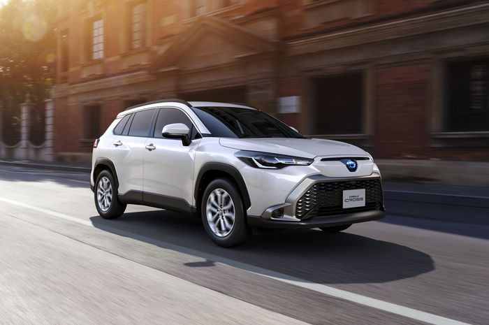 Corolla Cross versi Jepang.