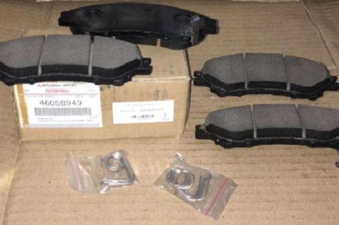 Kampas Rem Depan Mitsubishi Xpander