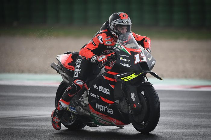Maverick Vinales menjadi yang tercepat pada FP1 MotoGP San Marino. Hujan deras membuatnya kehilangan ritme. 