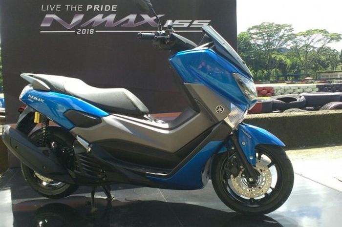 Ilustrasi Yamaha NMAX 155 warna biru
