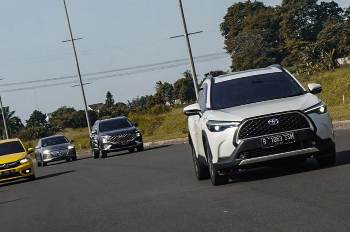 Toyota Corolla Cross Hybrid, salah satu peserta Liga Irit Gridoto 2021