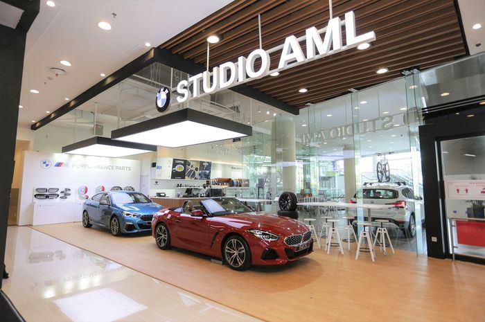 BMW Studio AML Di Aeon Mall, Sentul, Bogor