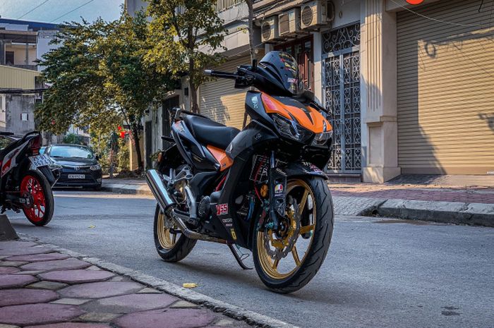 Modifikasi keren Honda Winner X 150