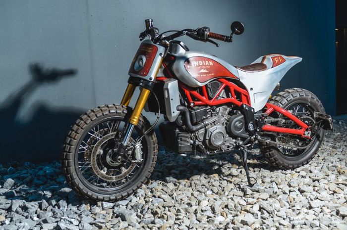 Indian FTR1200S street tracker 