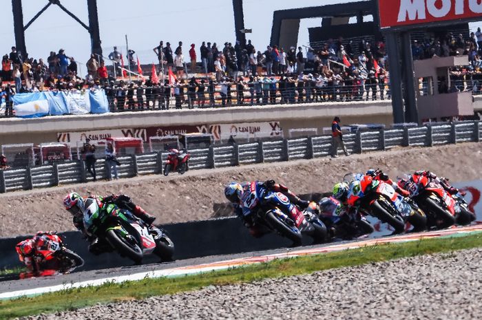 Wuih, harga paket nonton WorldSBK Indonesia 2021 kelas 'Sultan' bisa buat beli skutik, memangnya dapat apa aja?