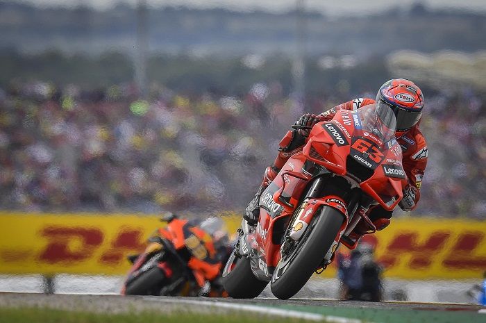 Murid Valentino Rossi, Fransesco Bagnaia start terdepan di balapan MotoGP Emilia Romagna 2021.