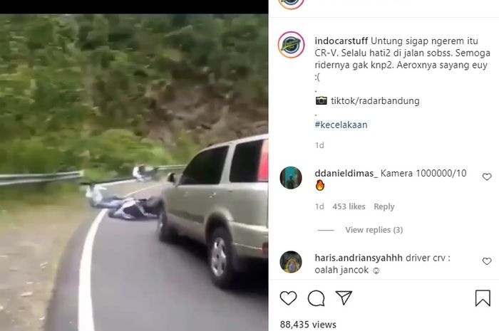 Yamaha Aerox gagal cornering nyaris disambut Honda CR-V