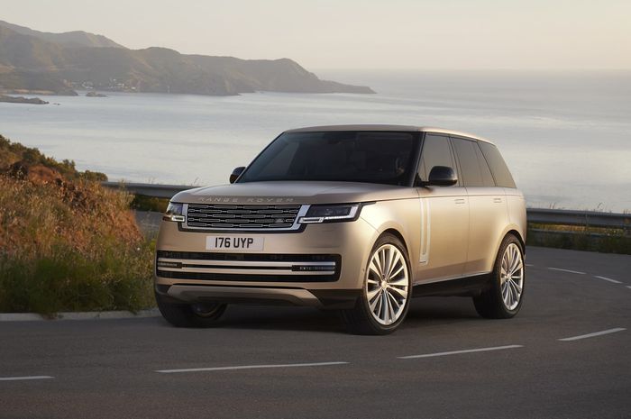 Land Rover telah luncurkan Range Rover terbaru.