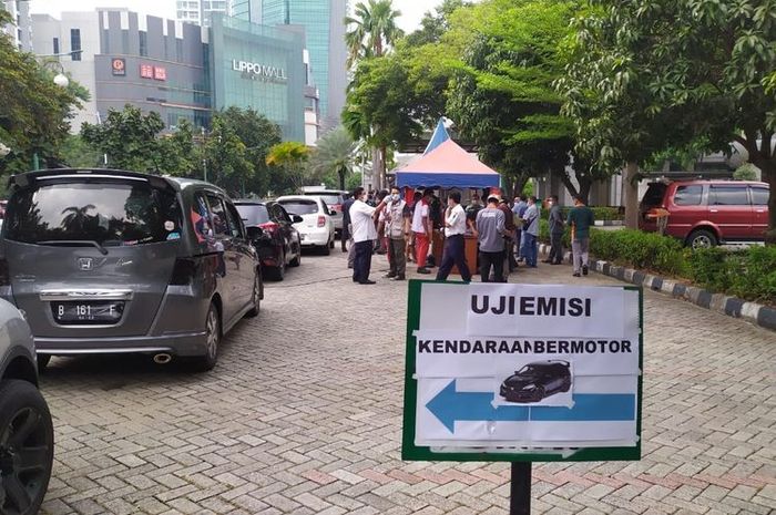 Ilustrasi. Layanan uji emisi digelar di Kantor Walikota Jakarta Barat. (Kompas.com/MITA AMALIA HAPSARI) 