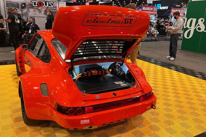 Porsche 911 Electric GT di SEMA Show 2021