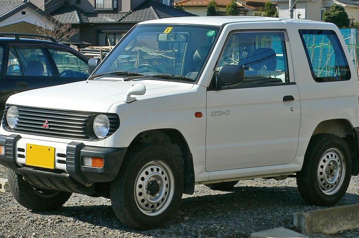 Mitsubishi Pajero Mini XR-1