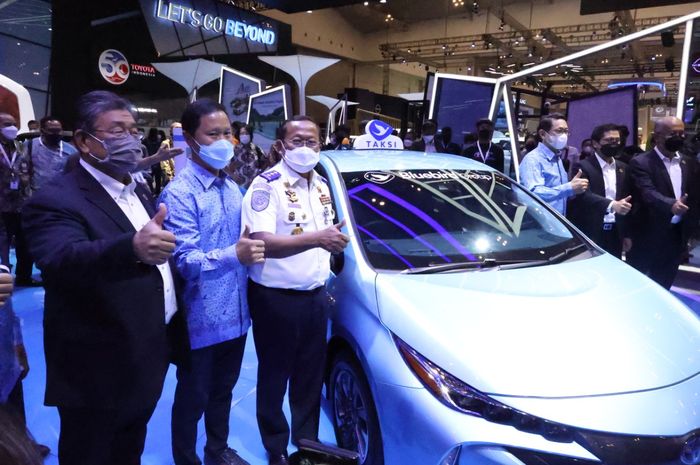 Kendaraan listrik di GIIAS 2021