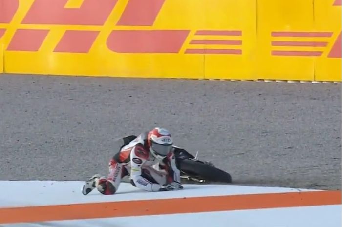 Andi Gilang mengalami crash di sesi FP3 Moto3 Valencia 2021