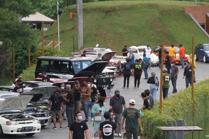 'Kopdar Akhir Tahun', kumpul mobil retro di Senayan Park 