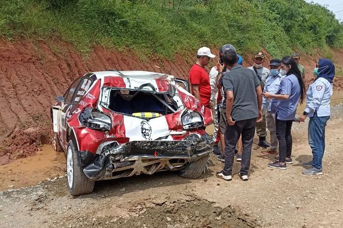 Citroen C3 R5 Reli salto di udara, Bamsoet dan Sean Gelael ada di dalamnya, begini kondisinya setelah crash parah