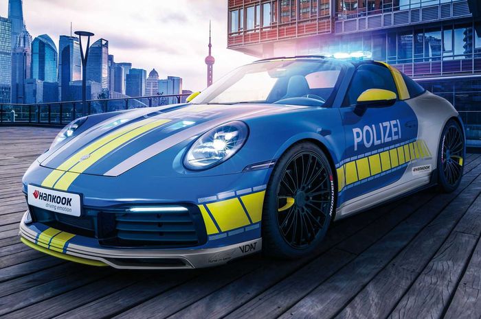 Modifikasi Porsche 911 Targa jadi mobil polisi hasil garapan TechArt, Jerman