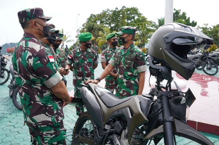 Sebanyak 64 unit Honda CRF150L diberikan ke Kodam XVII/Cendrawasih.