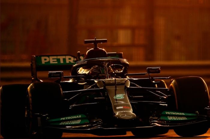 Lewis Hamilton kuasai FP2 F1 Abu Dhabi 2021