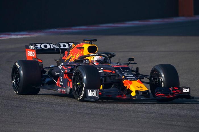 Max Verstappen di hari pertama tes pascamusim F1 2021