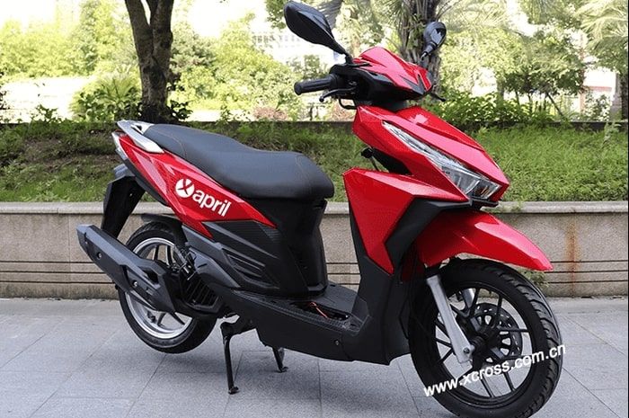 Skutik kloningan Honda Vario bikin geger, model sama-sama sporty gendong mesin 150 cc, harga cuma Rp 6 jutaan