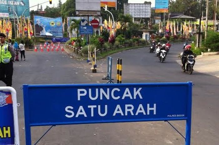 Polres Bogor berlakukan buka tutup jalur Puncak