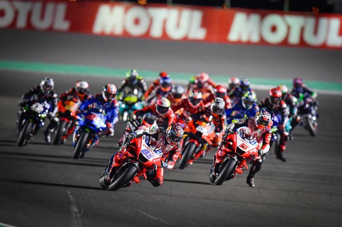 Harga tiket MotoGP Indonesia 2022 ternyata mulai Rp 100 ribuan aja, dijual mulai 6 Januari nanti.