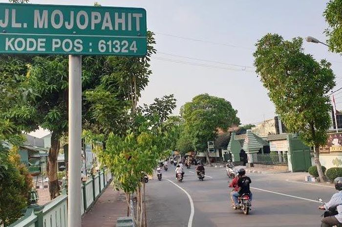 Penutupan 11 akses jalan di Kota Mojokerto bakal dilakukan saat malam perayaan Tahun Baru 2022, pada 31 Desember 2021 mendatang.