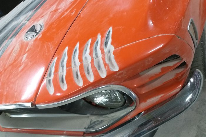 Ford Mustang GT lawas yang jadi bahan lawakan netizen.