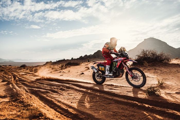 Reli Dakar 2022 stage 1 membuat beberapa pembalap unggulan kesulitan dalam navigasi (2/1)