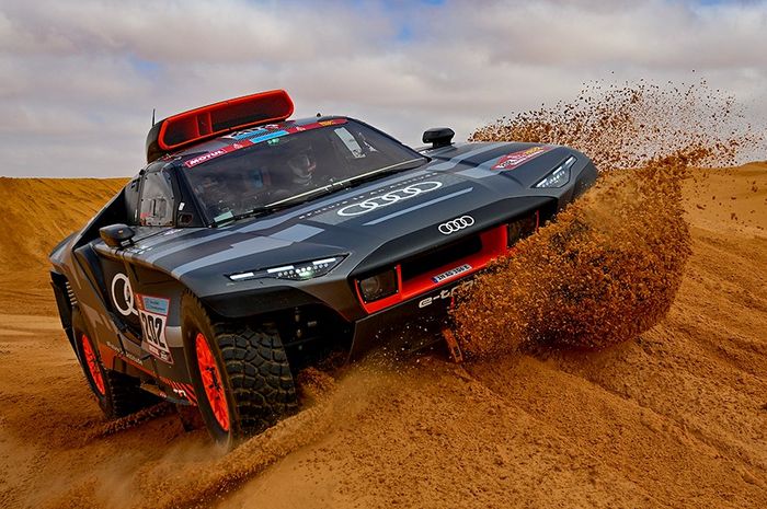 Naik podium di etape enam Reli Dakar 2022, sistem hybrid Audi Q e-tron ternyata mirip Nissan Kicks e-Power loh.